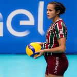 VĐV bóng chuyền bầu 5 tháng vẫn ra sân thi đấu